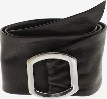 COMMA Belt in One size in Black: front