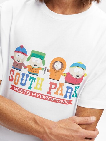 hydroponic - Camiseta 'Hydroponic x South Park Regular-Fit Crew Graphic T-Shirt' en blanco