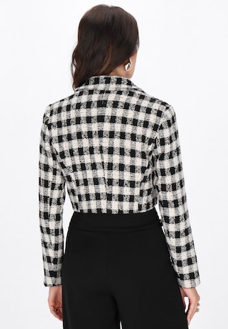 faina - Blazer em preto