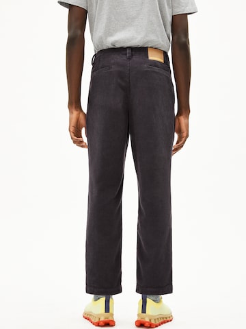 Regular Pantalon ARMEDANGELS en gris