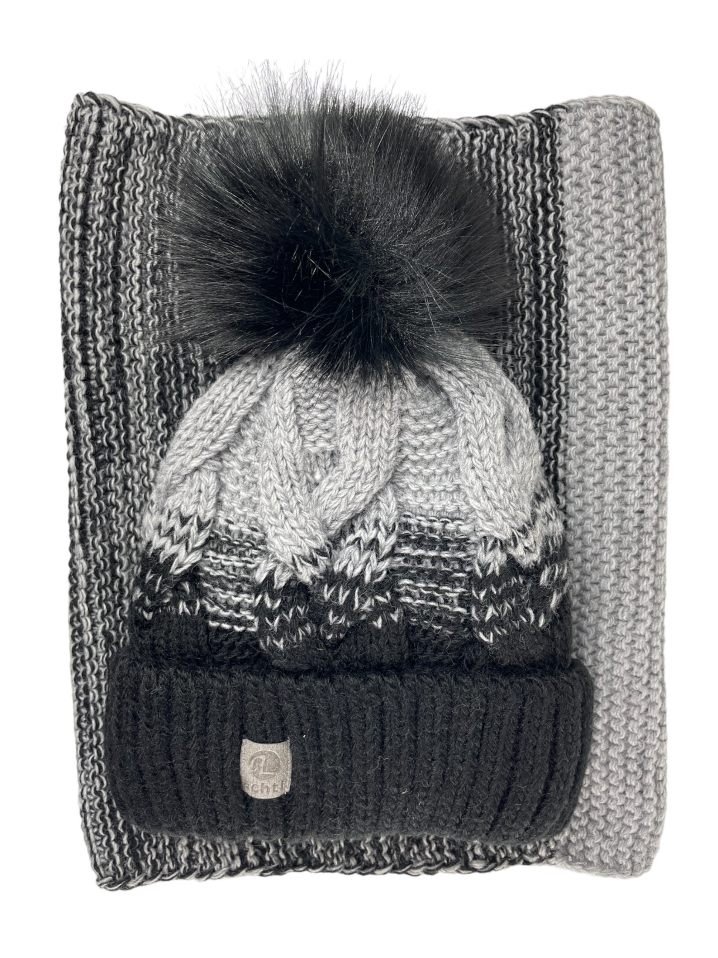 Kumixi Beanie 'Set' in Black: front