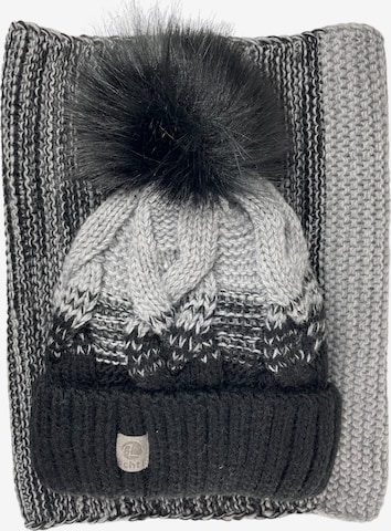 Kumixi Beanie 'Set' in Black: front