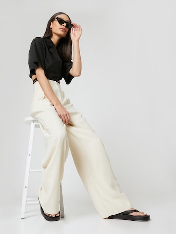 Wide leg Pantaloni con pieghe 'Avena' di Guido Maria Kretschmer Women in beige