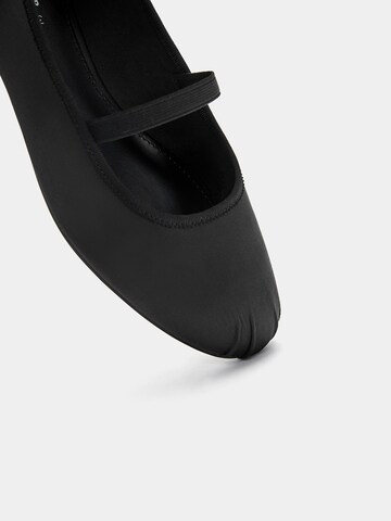 Ballerines à lanières Pull&Bear en noir