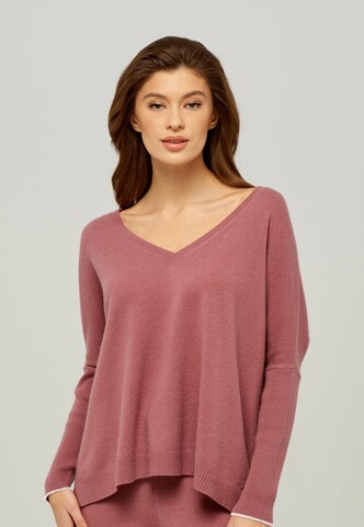 Marc & André Sweater ' Stripes ' in Pink: front