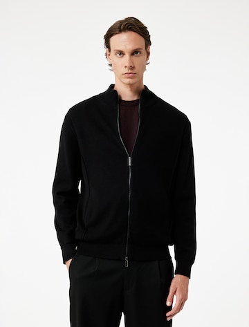 Koton Strickjacke in Schwarz: Vorderseite