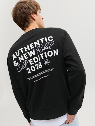 JJ Rebel Dressipluus 'JREBHAYDEN', värv must: eest vaates