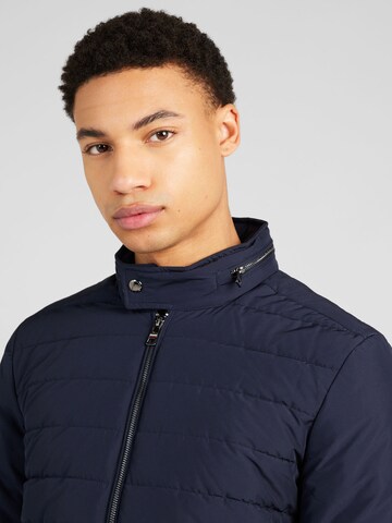 TOMMY HILFIGER Jacke in Blau