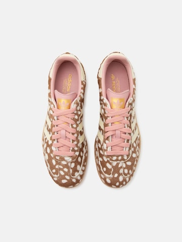 ADIDAS ORIGINALS Σνίκερ χαμηλό 'Samba' σε καφέ