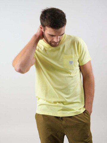 T-Shirt 'Basito' Deeluxe en jaune