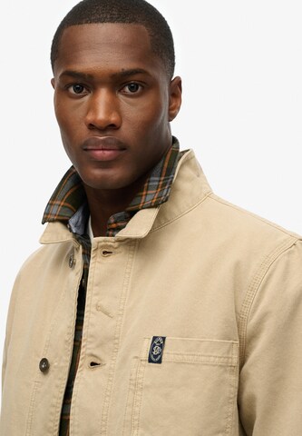 Superdry Tussenjas in Bruin