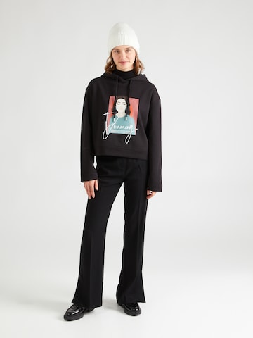 s.Oliver Sweatshirt in Zwart