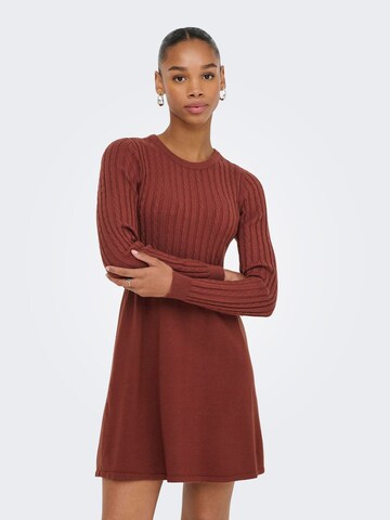 ONLY Strickkleid 'FIA' in Braun: Vorderseite