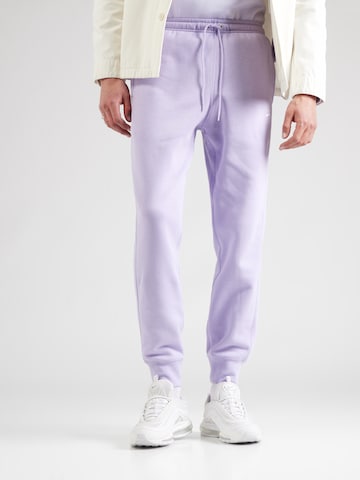 Nike Sportswear Конический (Tapered) Штаны 'CLUB' в Лиловый: спереди