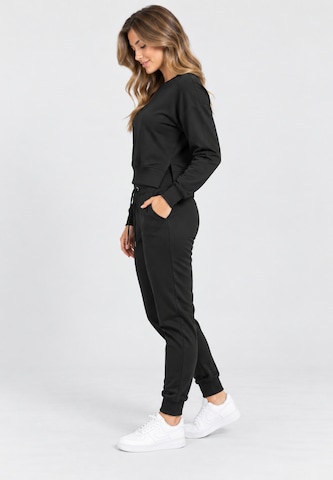 Elara Set in Black