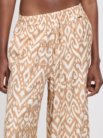 Influencer Широка кройка Панталон в бежово