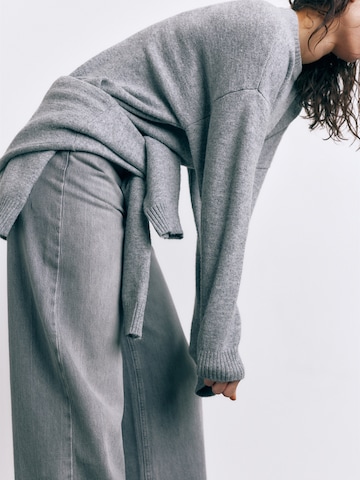 Pull&Bear Sweater 'PACIFIC' in Grey