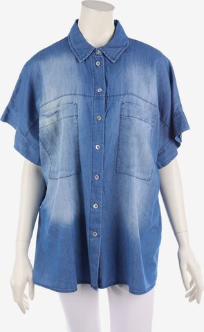 Fiorella Rubino Jeanshemd 4XL in Blau: predná strana