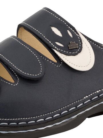 Finn Comfort Muiltjes 'KOS' in Blauw