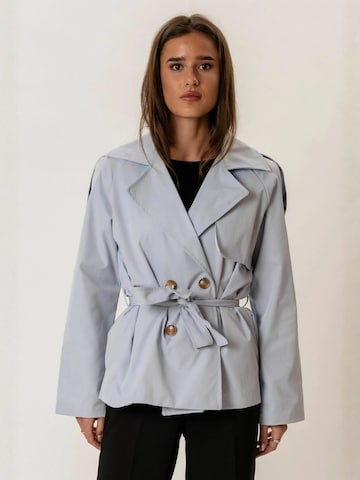 TEESHOPPEN Between-Season Jacket ' Sia ' in Blue: front
