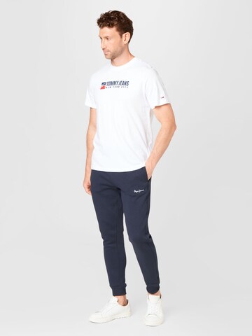 Tommy Jeans T-shirt i vit