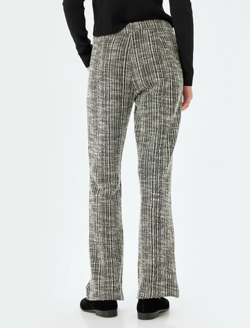 Koton Regular Broek in Zwart