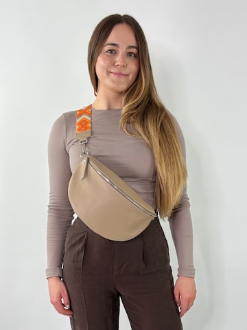 lePelou Fanny Pack 'JUNA large' in Beige
