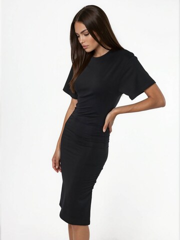 Robe Busem en noir