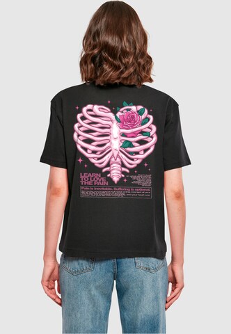 Maglietta 'Heart Cage Rose' di Mister Tee in nero: frontale