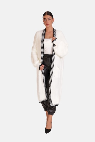 Cardigan Elara en blanc : devant