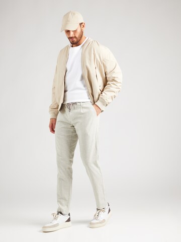 regular Pantaloni di bugatti in verde