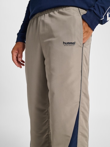 Hummel Regular Sporthose in Grau