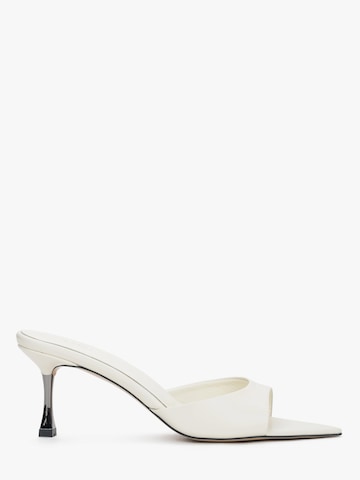 Zoccoletto '53-1230-1' di Estro in beige