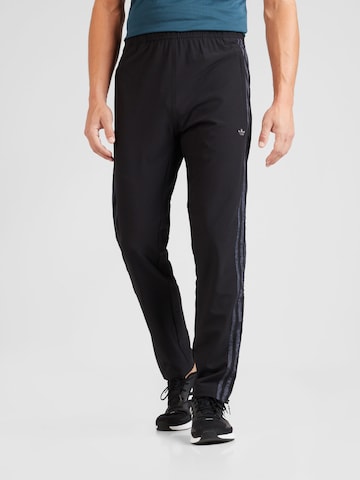 Regular Pantalon ADIDAS ORIGINALS en noir : devant