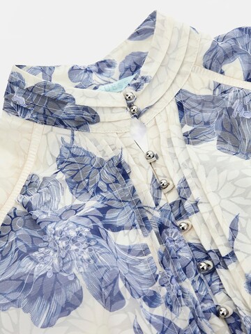 GUESS Kleid in Weiß