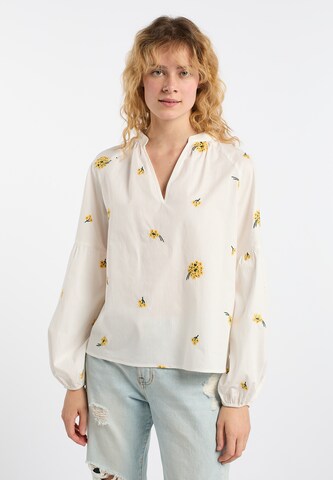 DreiMaster Vintage Blouse in White: front
