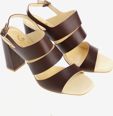 1 Sandals & High-Heeled Sandals in 38 in Brown: front