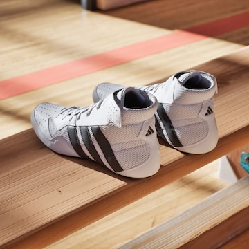 Chaussure de sport 'HVC Plus' ADIDAS PERFORMANCE en blanc