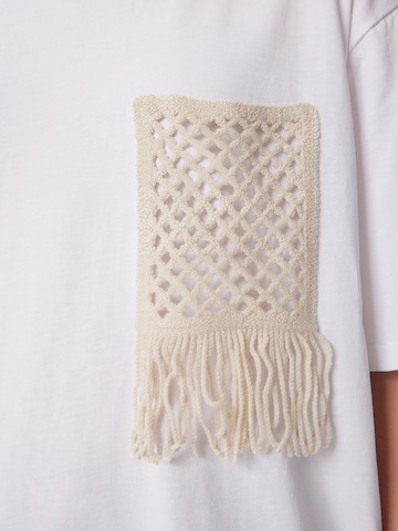 Happiness İstanbul Tričko - Biela