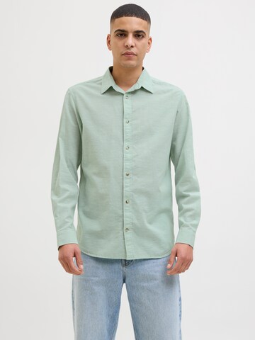 Regular fit Camicia 'JJESummer' di JACK & JONES in verde: frontale