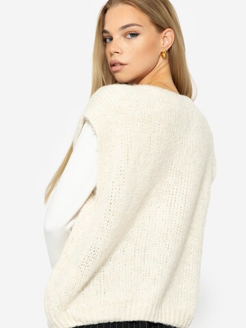 SASSYCLASSY Strickweste‌‌‌‌‌‌ in Weiß