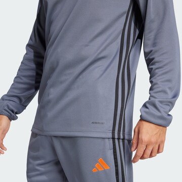 T-Shirt fonctionnel 'Tiro 25 Essentials' ADIDAS PERFORMANCE en gris