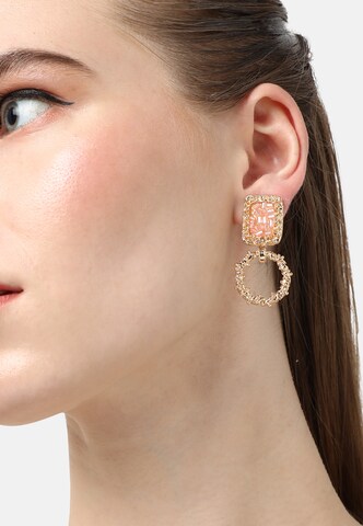 SOHI Earrings 'Lacey' in Beige: front