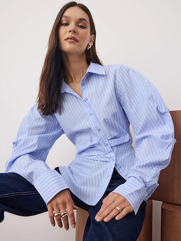 Trendyol - Blusa en azul: frente
