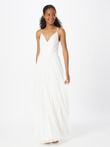 Laona Evening Dress in White: front