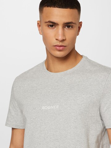 BOGNER - Camisa 'ROC' em cinzento