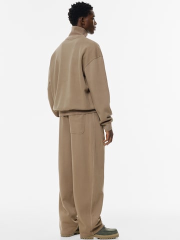 Pull&Bear Vrečasti Hlače | rjava barva