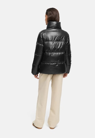 MARIKOO Winterjacke 'Hazalee 16' in Schwarz