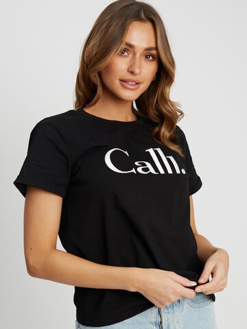 Tricou de la Calli pe negru