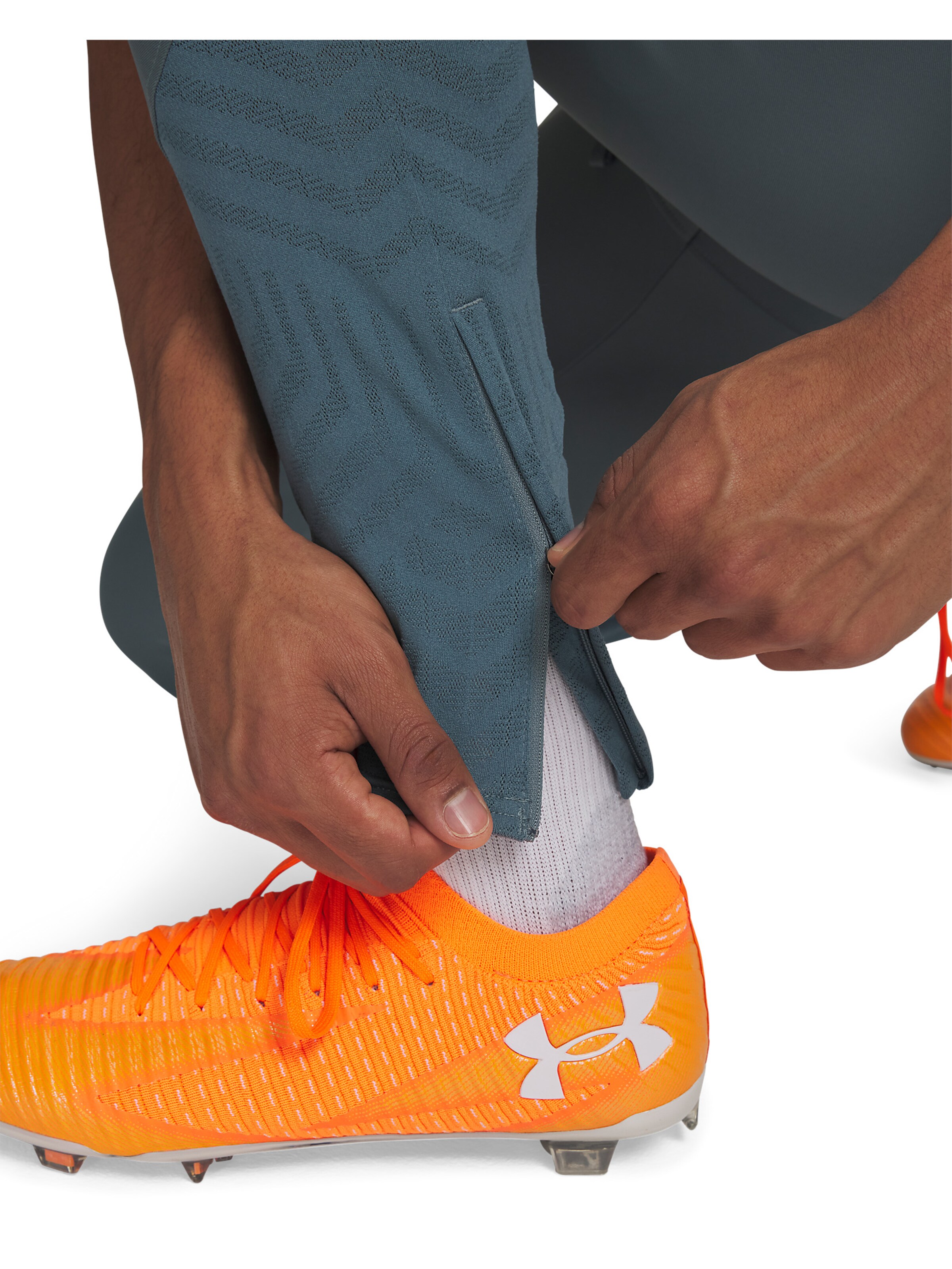 UNDER ARMOUR Regular Sports trousers in Blue